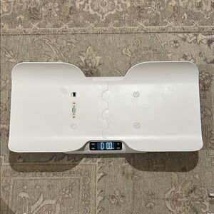 Greater Goods White Baby and Toddler Scale